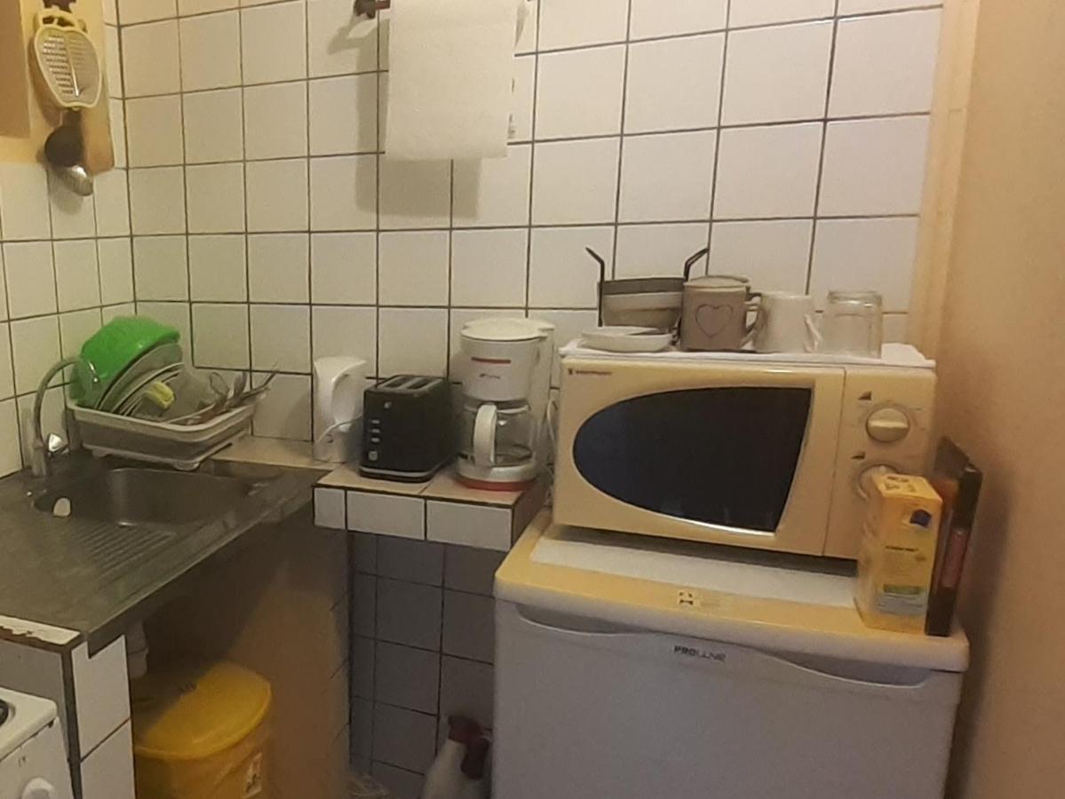 Studio Independant Chez L Habitant- Grand-Bourg  Екстериор снимка